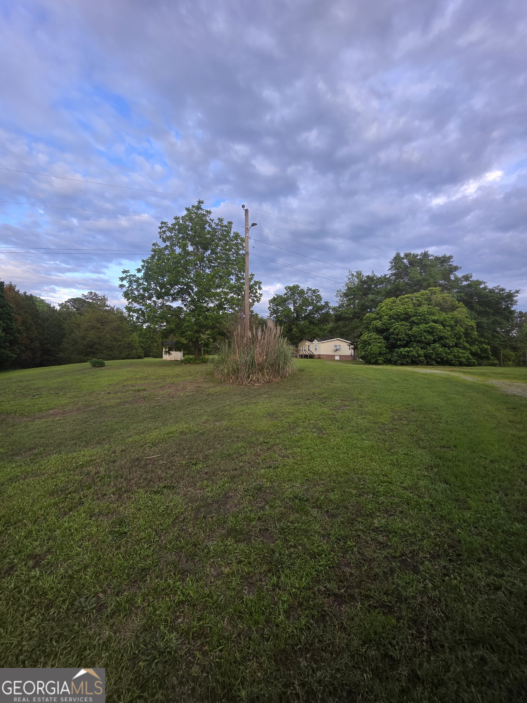 561 Gaulding Road Concord, GA 30206 - Photo 2 of 22