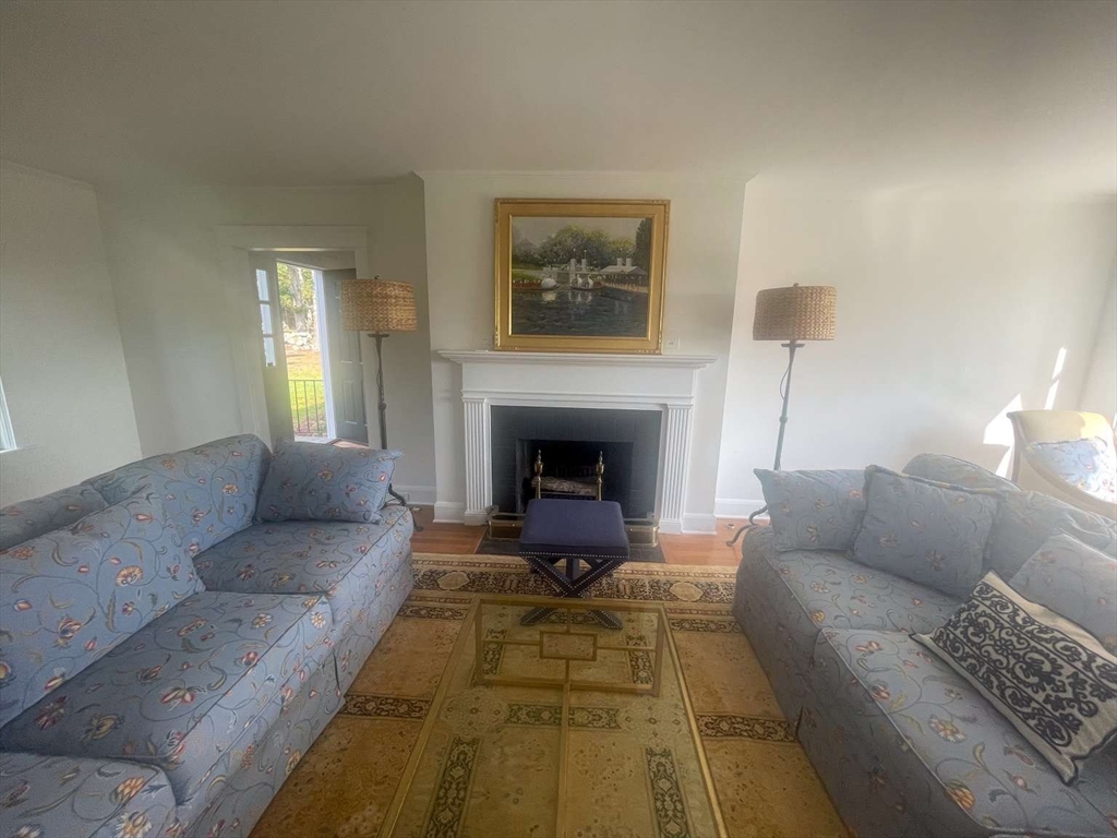 512 River Road Westport, MA 02790 - Photo 7 of 37