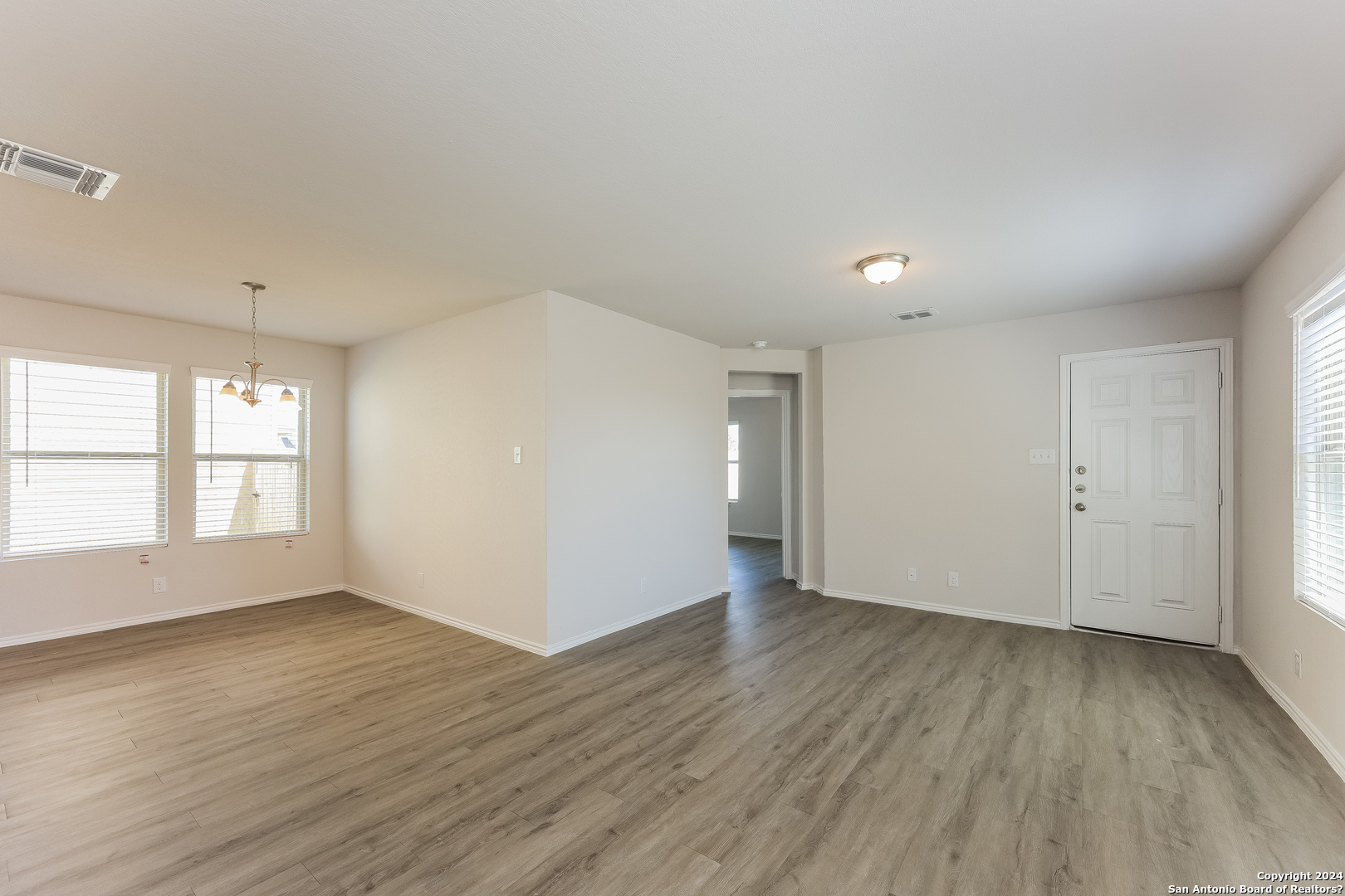 10502 Apple Pie Road San Antonio, TX 78224 - Photo 4 of 16