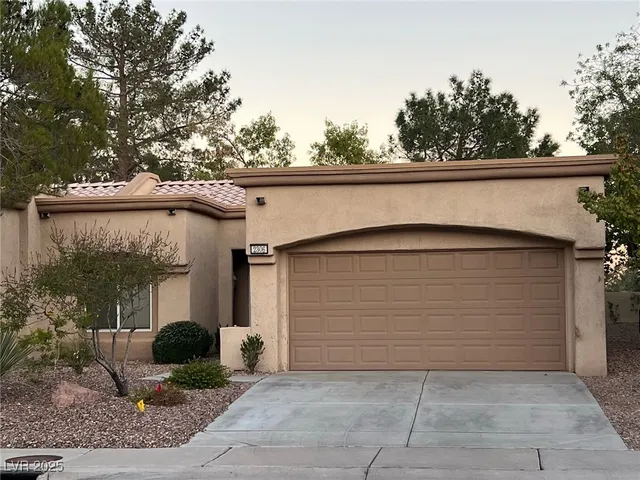 $1,895 | 2306 Spring Water Drive, Las Vegas, NV 89134