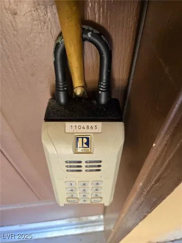 $1,895 | 2306 Spring Water Drive, Las Vegas, NV 89134