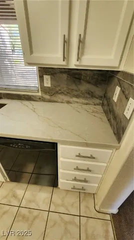 $1,895 | 2306 Spring Water Drive, Las Vegas, NV 89134