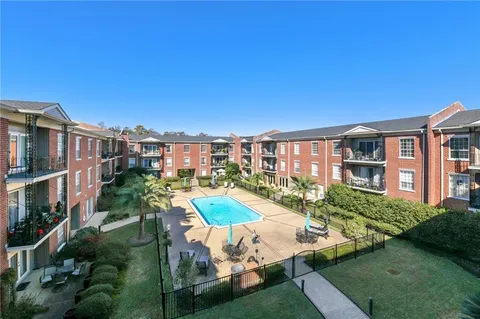 $515,000 | 501 Rue St Peter, Unit 309, Metairie, LA 70005
