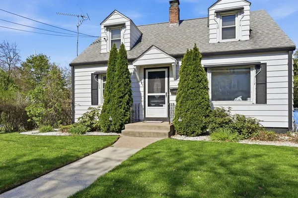 $325,000 | 33 Maple Terrace, West Springfield, MA 01089