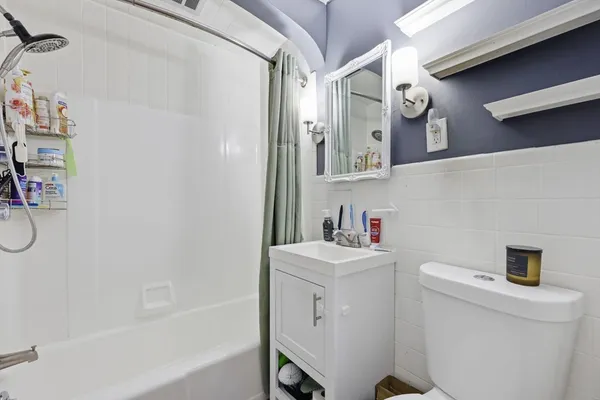 $325,000 | 33 Maple Terrace, West Springfield, MA 01089
