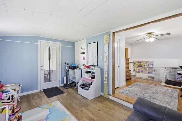$325,000 | 33 Maple Terrace, West Springfield, MA 01089