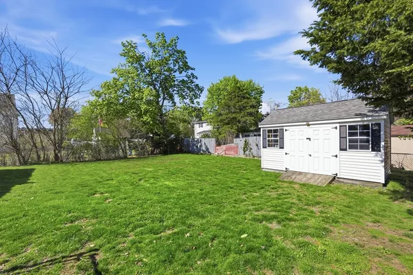 $325,000 | 33 Maple Terrace, West Springfield, MA 01089