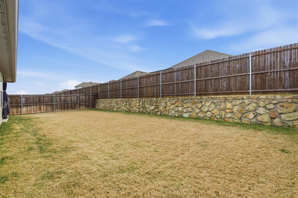 705 Range Drive Princeton, TX 75407 - Photo 27 of 40