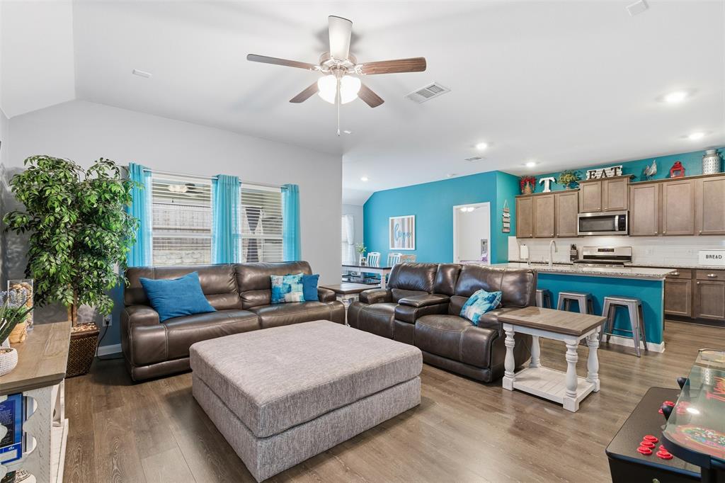 705 Range Drive Princeton, TX 75407 - Photo 10 of 40