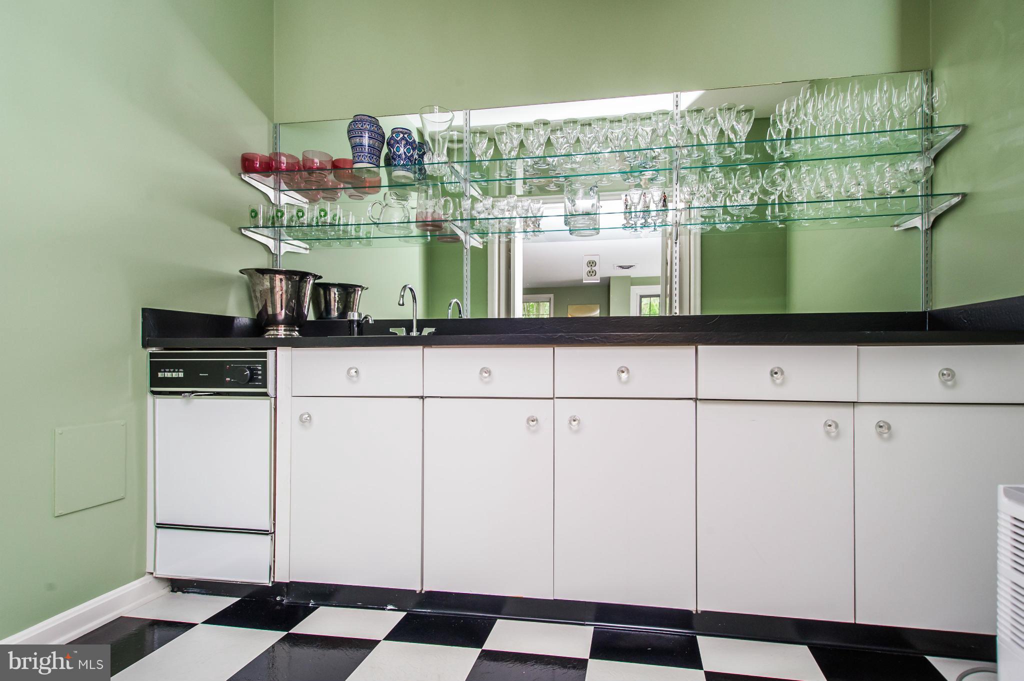 1724 Killington Road, Unit 29 Baltimore, MD 21204 - Photo 26 of 30 Interior (General) Wet bar in lower level