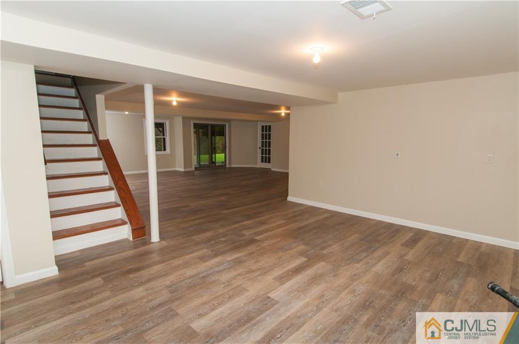 110 Dutch Road East Brunswick, NJ 08816 - Photo 15 of 25 Gallery Image 15