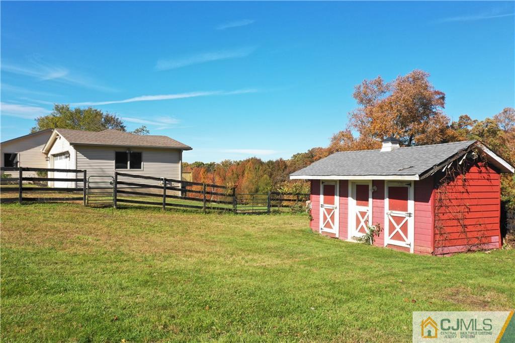 110 Dutch Road East Brunswick, NJ 08816 - Photo 22 of 25 Gallery Image 22