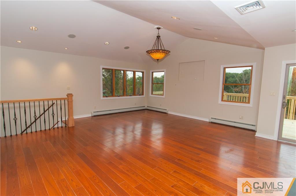 110 Dutch Road East Brunswick, NJ 08816 - Photo 9 of 25 Gallery Image 9