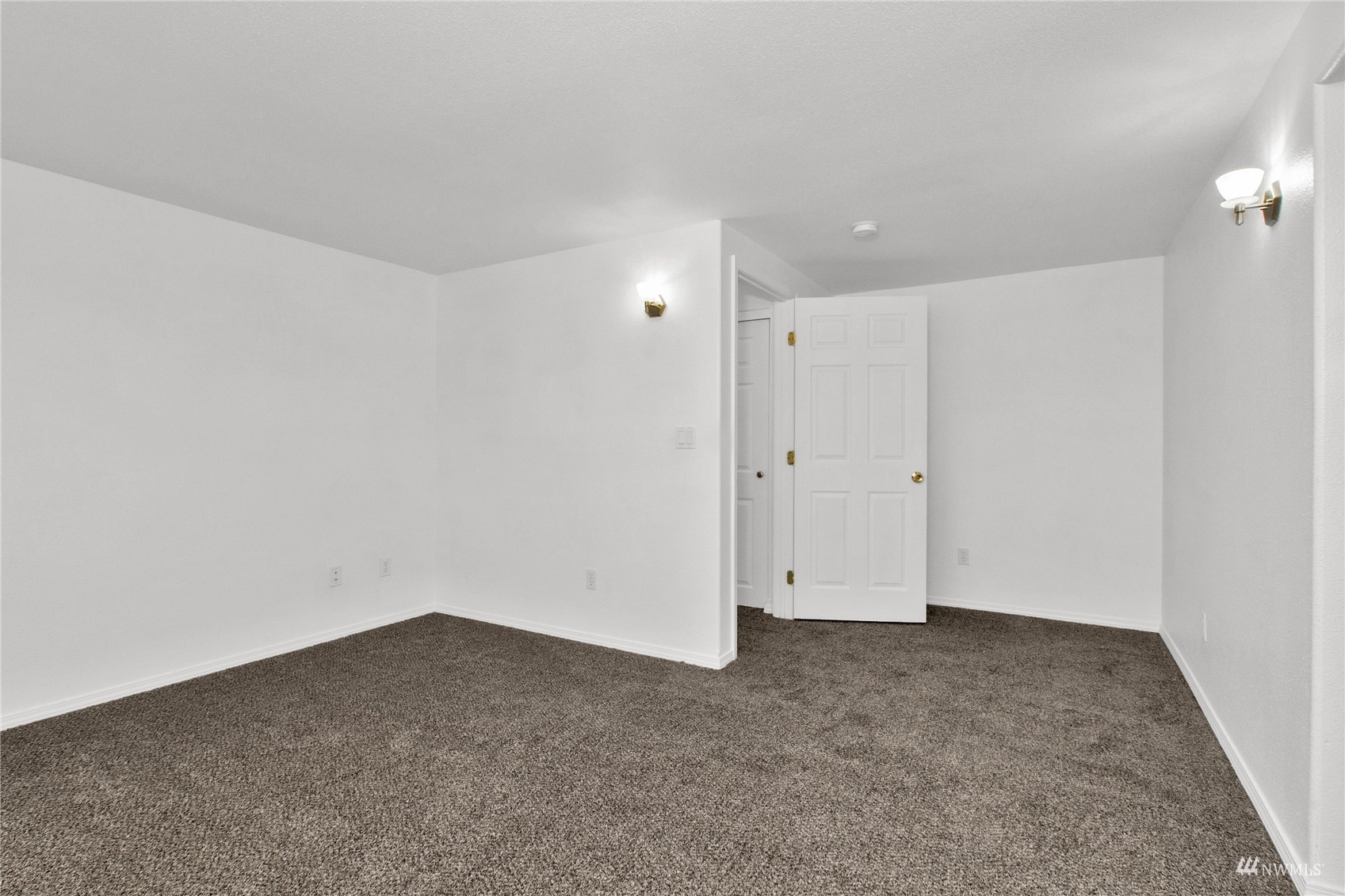 876 Cinebar Road Cinebar, WA 98533 - Photo 10 of 33 Gallery Image 10