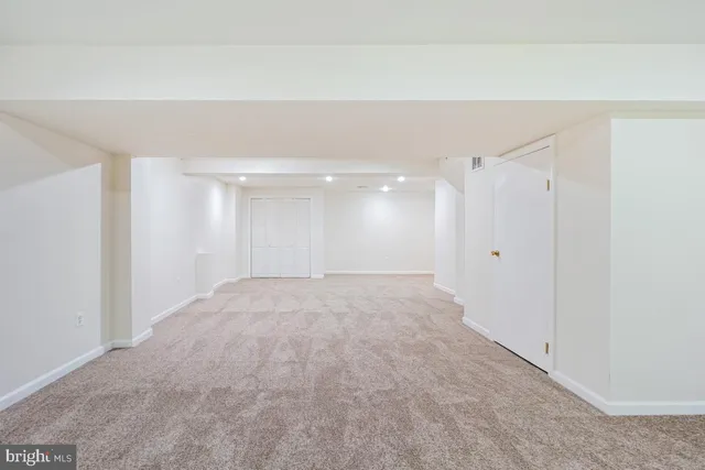 $2,950 | 4615 Gemstone Terrace, Rockville, MD 20852