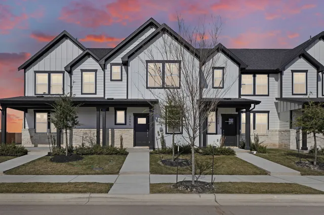 $2,050 | 2646 Caleb Asher Loop, Round Rock, TX 78665