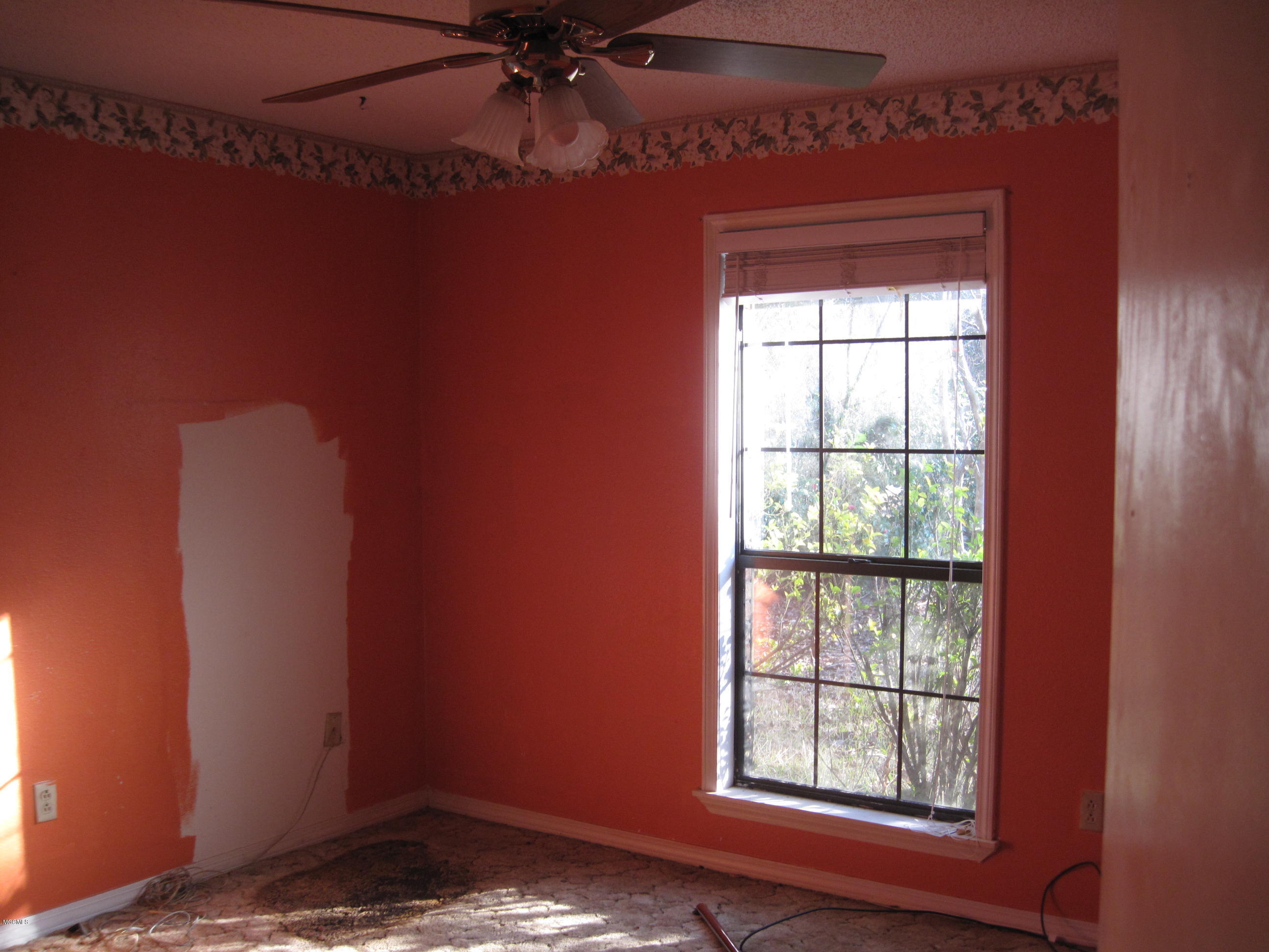 11401 General Walker Road Moss Point, MS 39562 - Photo 5 of 6 IMG_3318