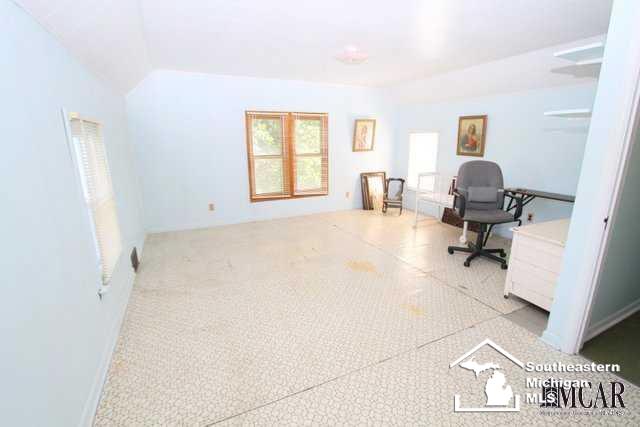 11245 Palmer Road Maybee, MI 48159 - Photo 22 of 23 21380102-21.JPG