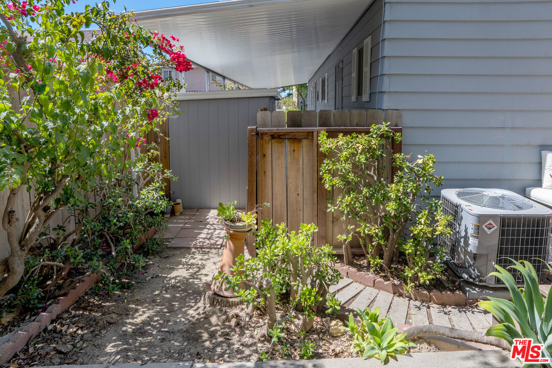 1183 Aztec Topanga, CA 90290 - Photo 42 of 68 a backyard of a house with lots of green space and trees