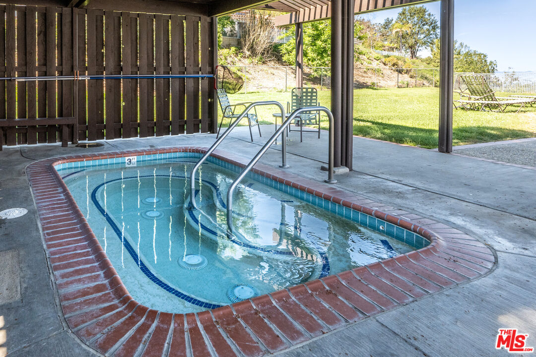 1183 Aztec Topanga, CA 90290 - Photo 55 of 68