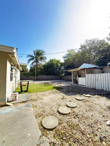 $2,800 | 1832 Northeast 49th Street, Pompano Beach, FL 33064