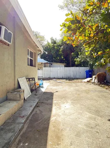 $2,800 | 1832 Northeast 49th Street, Pompano Beach, FL 33064