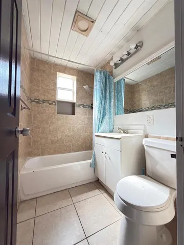 $2,800 | 1832 Northeast 49th Street, Pompano Beach, FL 33064