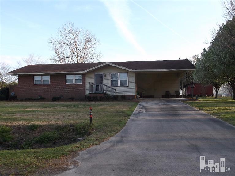 58 Hunt Road Whiteville, NC 28472 - Photo 1 of 12 Primary Photo