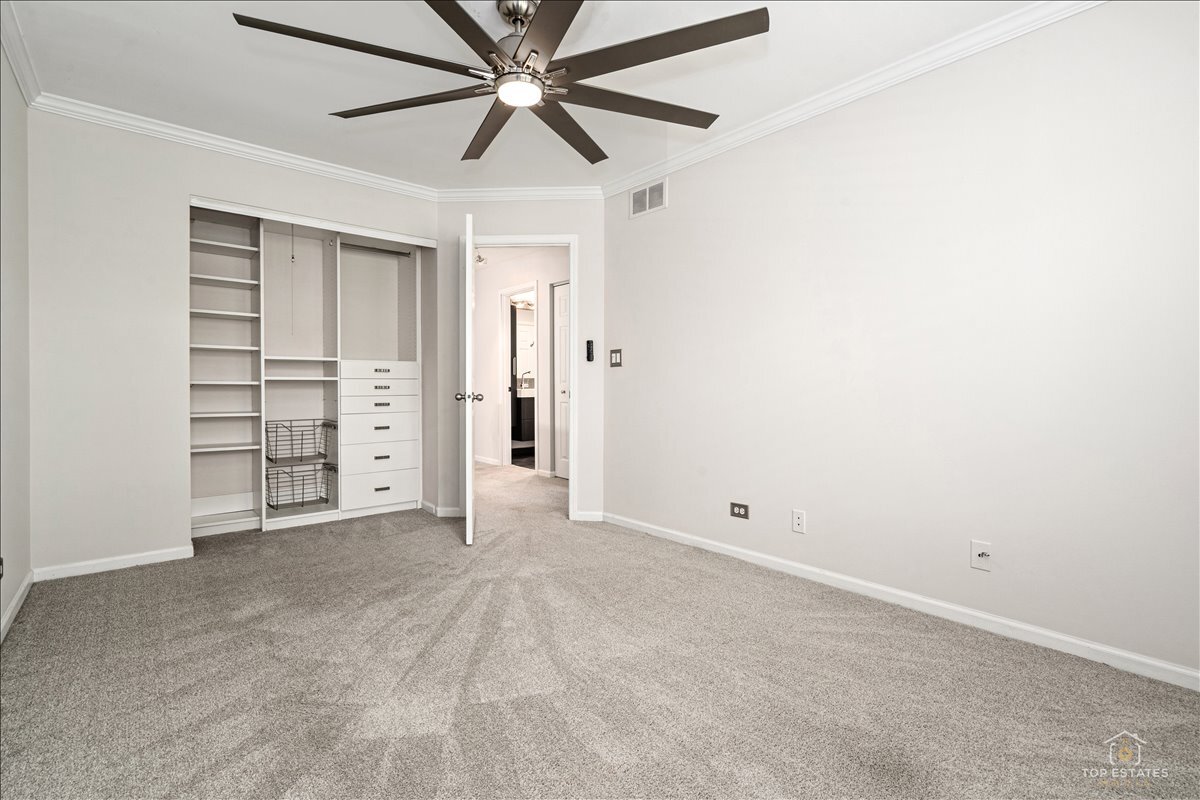 642 West Moreland Avenue Addison, IL 60101 - Photo 24 of 33