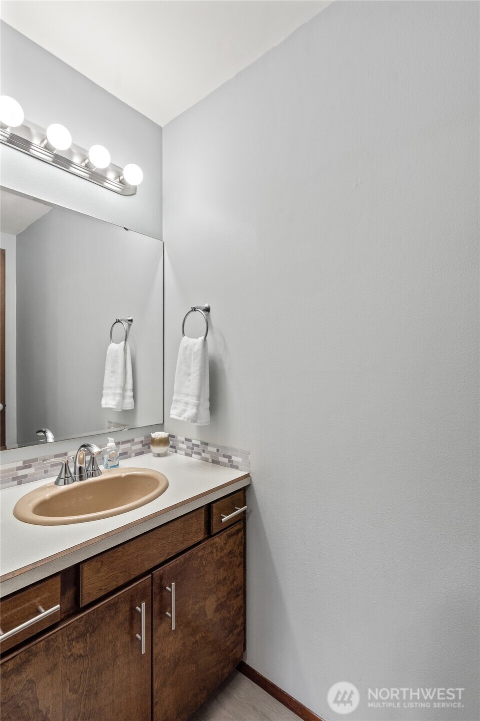 1718 Chilton Road Aberdeen, WA 98520 - Photo 14 of 40 Gallery Image 14