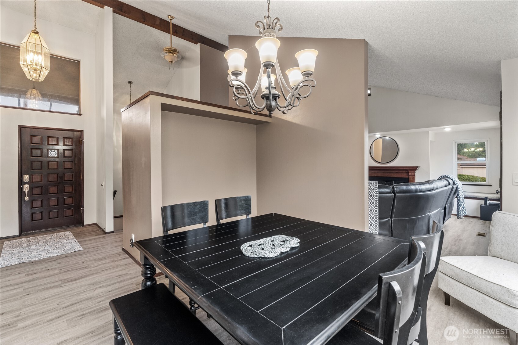 1718 Chilton Road Aberdeen, WA 98520 - Photo 7 of 40 Gallery Image 7