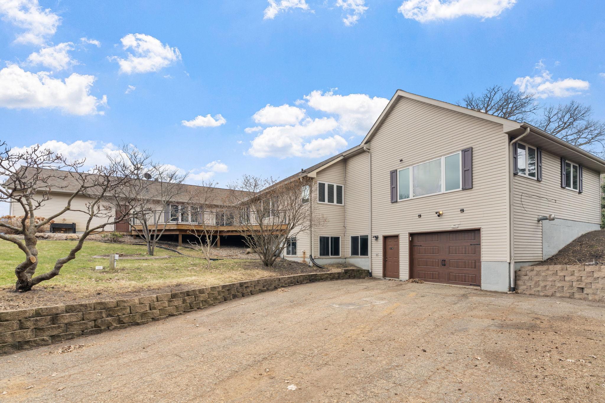 9675 Summit Place Chaska, MN 55318 - Photo 13 of 57