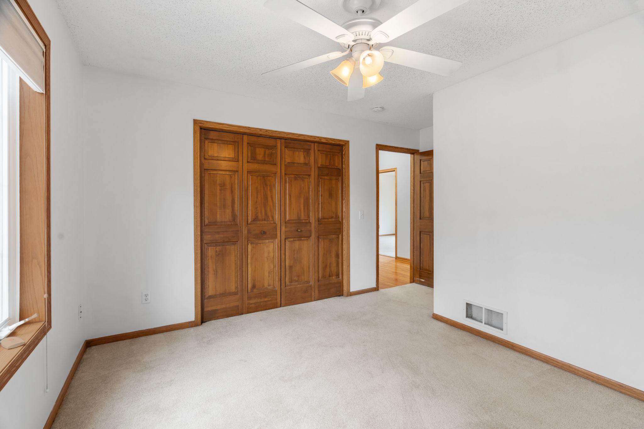 9675 Summit Place Chaska, MN 55318 - Photo 23 of 57