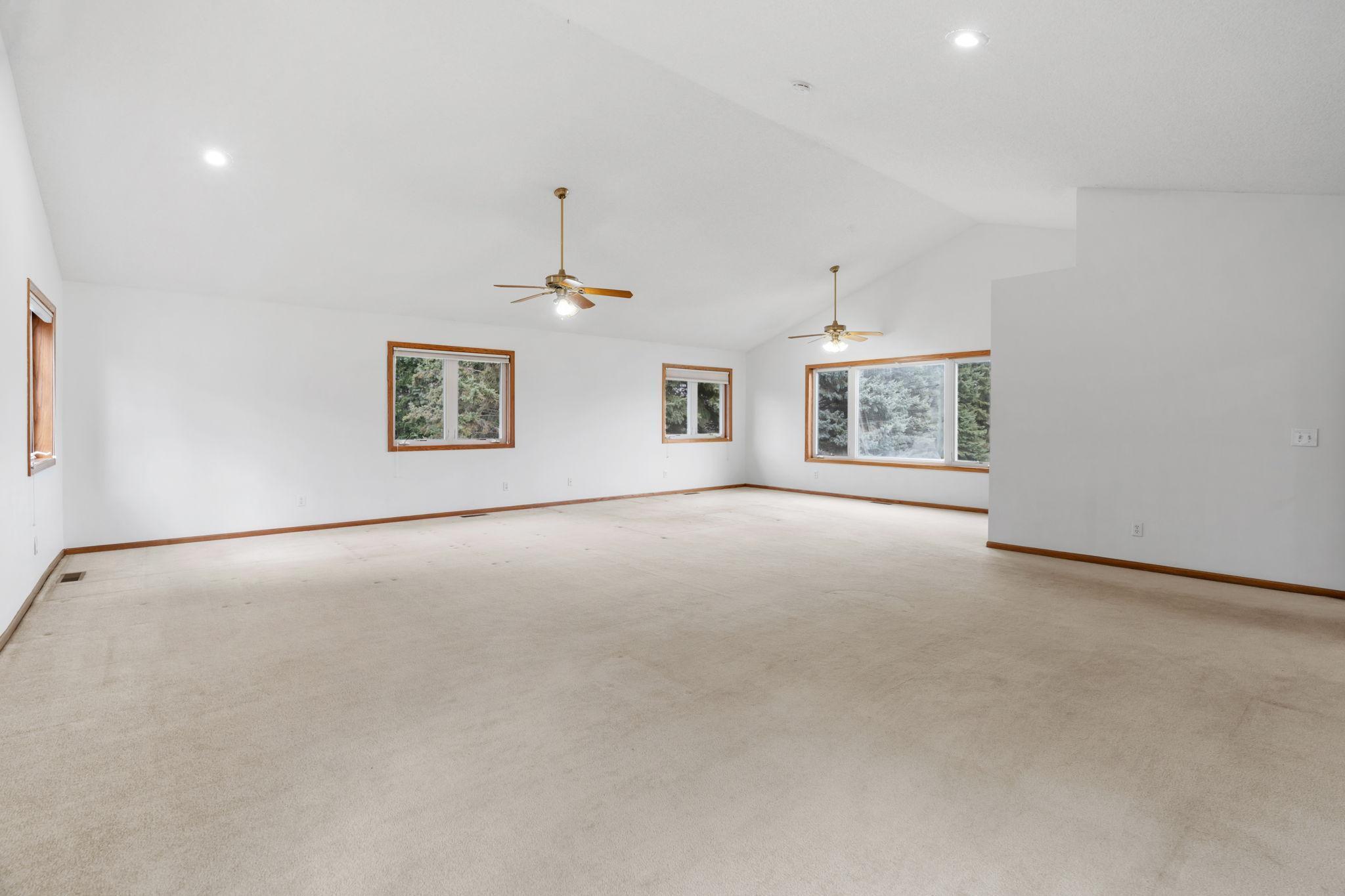 9675 Summit Place Chaska, MN 55318 - Photo 33 of 57