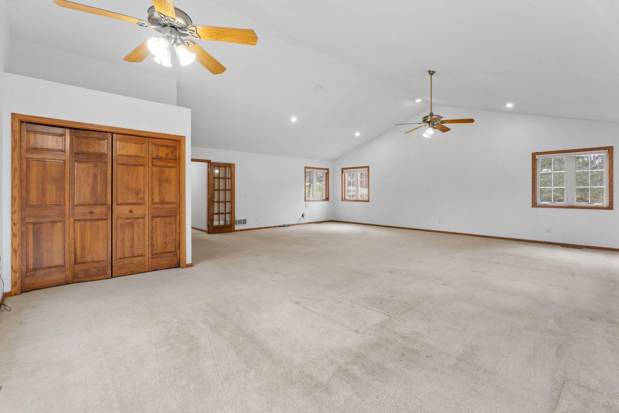 9675 Summit Place Chaska, MN 55318 - Photo 34 of 57