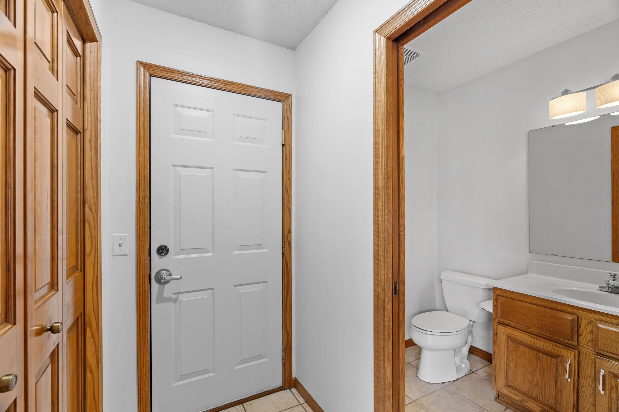 9675 Summit Place Chaska, MN 55318 - Photo 45 of 57