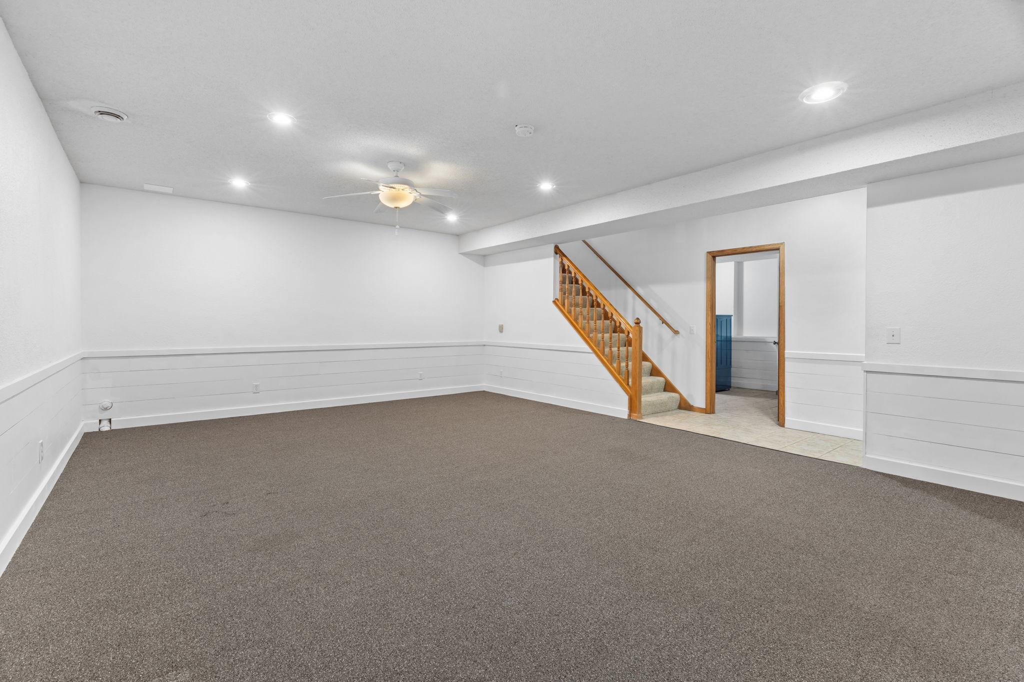 9675 Summit Place Chaska, MN 55318 - Photo 47 of 57