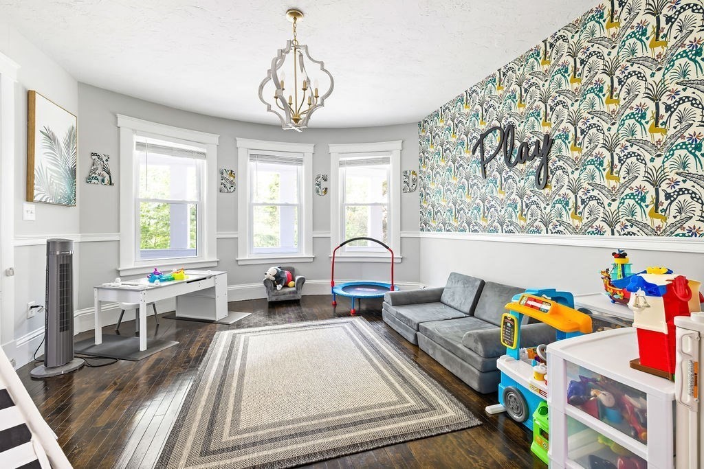 4 Bayberry Road Worcester, MA 01606 - Photo 4 of 31 a very nice looking room with a large window