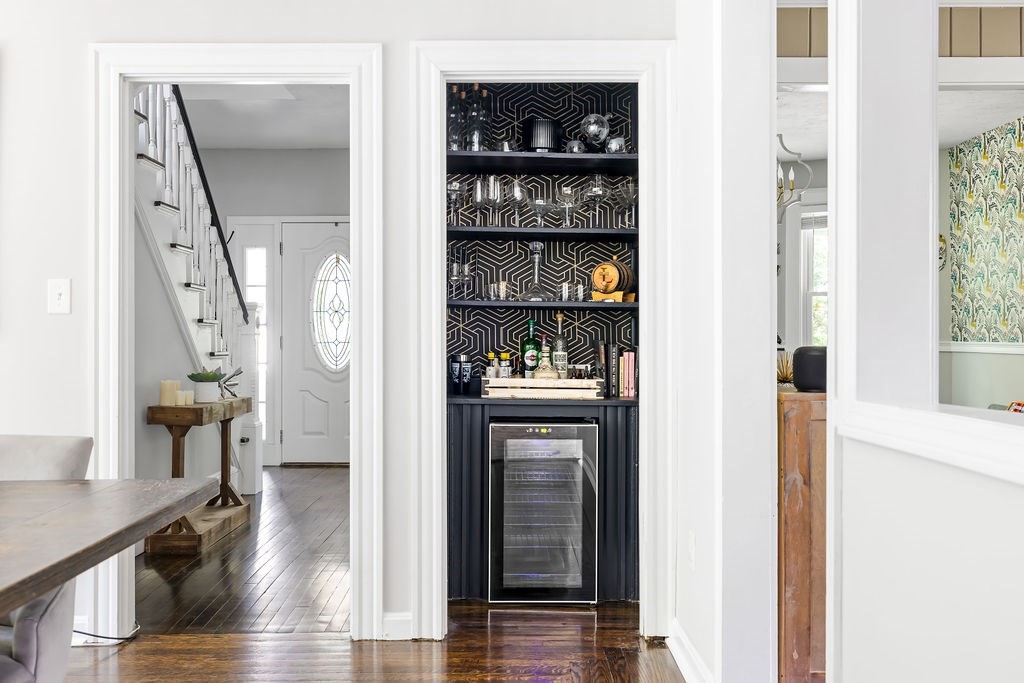 4 Bayberry Road Worcester, MA 01606 - Photo 10 of 31 a view of living room with furniture and wooden floor