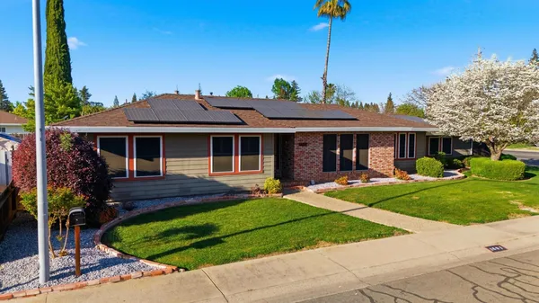 $555,000 | 1601 Sharon Drive, Yuba City, CA 95993