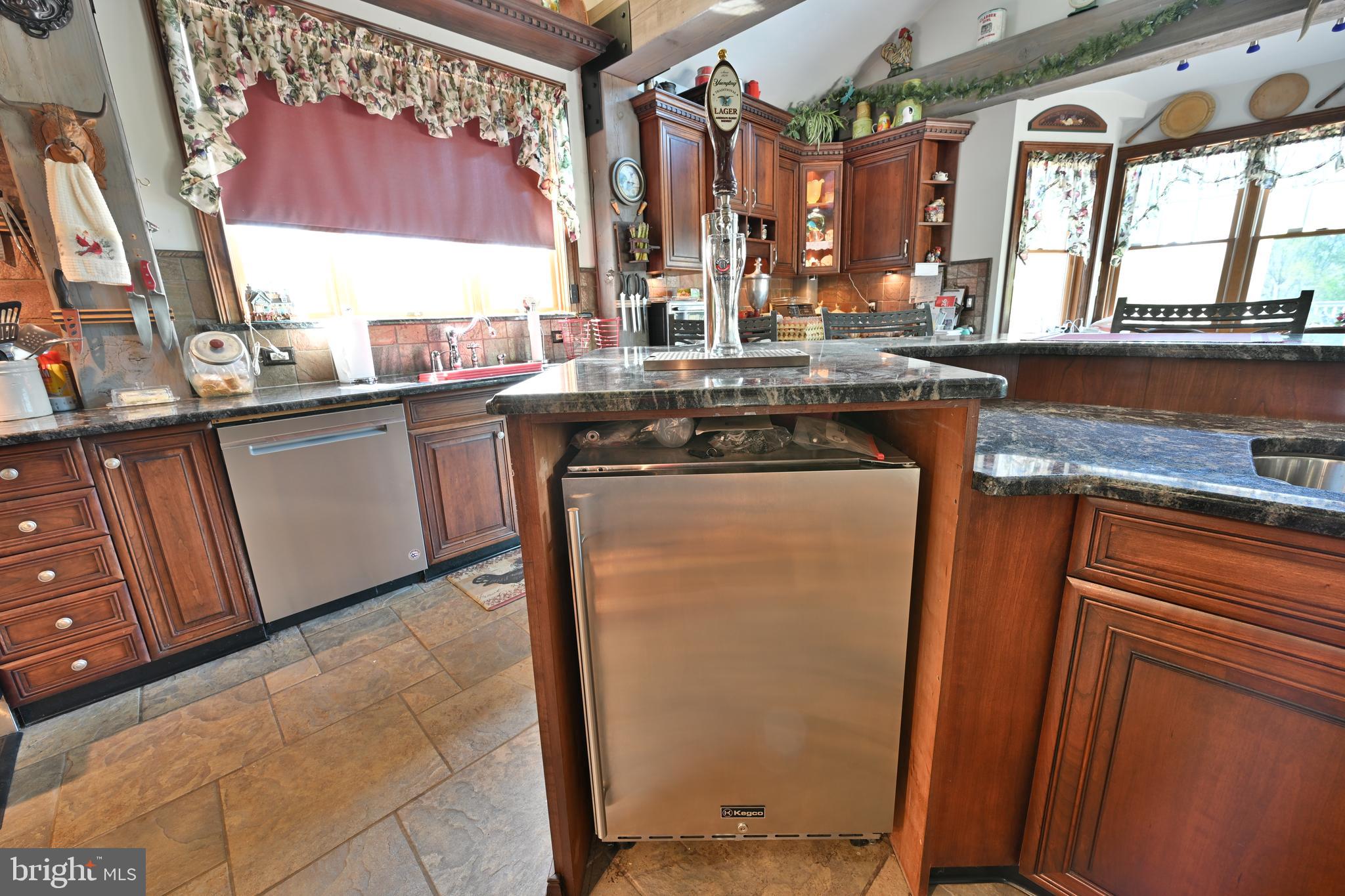 2269 Monmouth Road Mount Holly, NJ 08060 - Photo 10 of 71