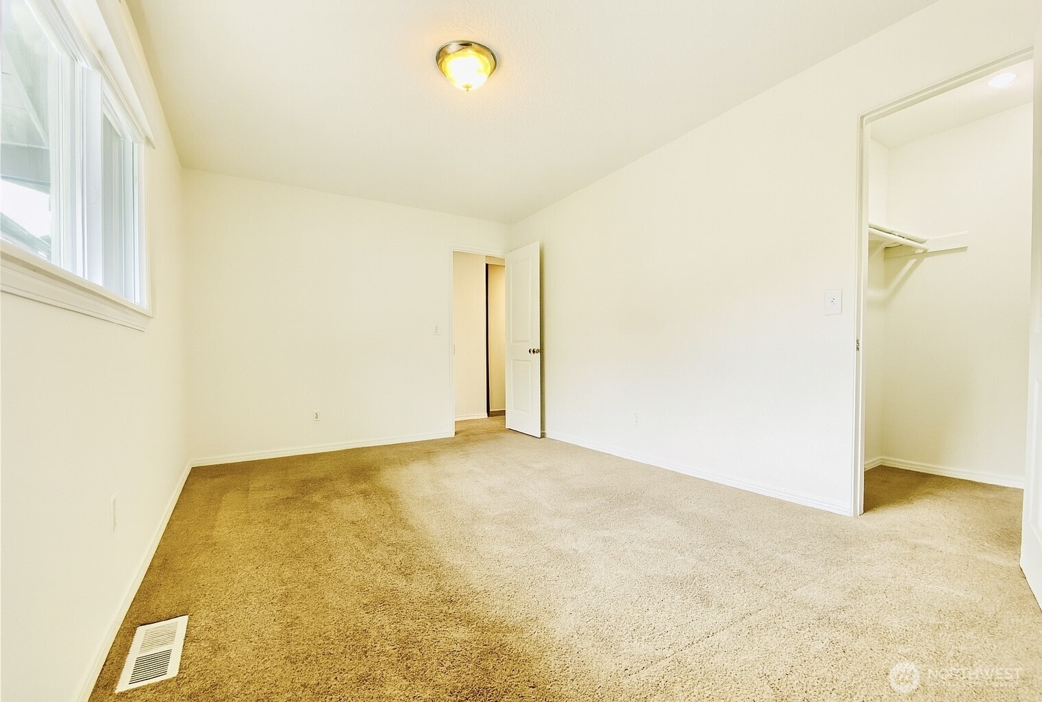 2107 Kent Des Moines Road, Unit 41 Des Moines, WA 98198 - Photo 9 of 12