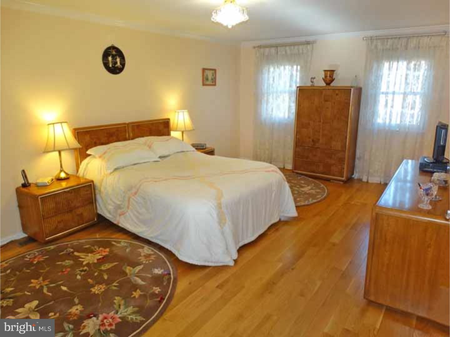 294 Newgate Road Langhorne, PA 19047 - Photo 14 of 25 Bedroom - Main