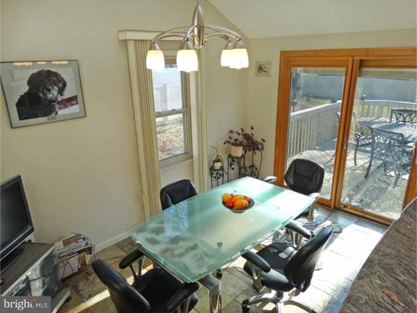 294 Newgate Road Langhorne, PA 19047 - Photo 8 of 25 Breakfast Room