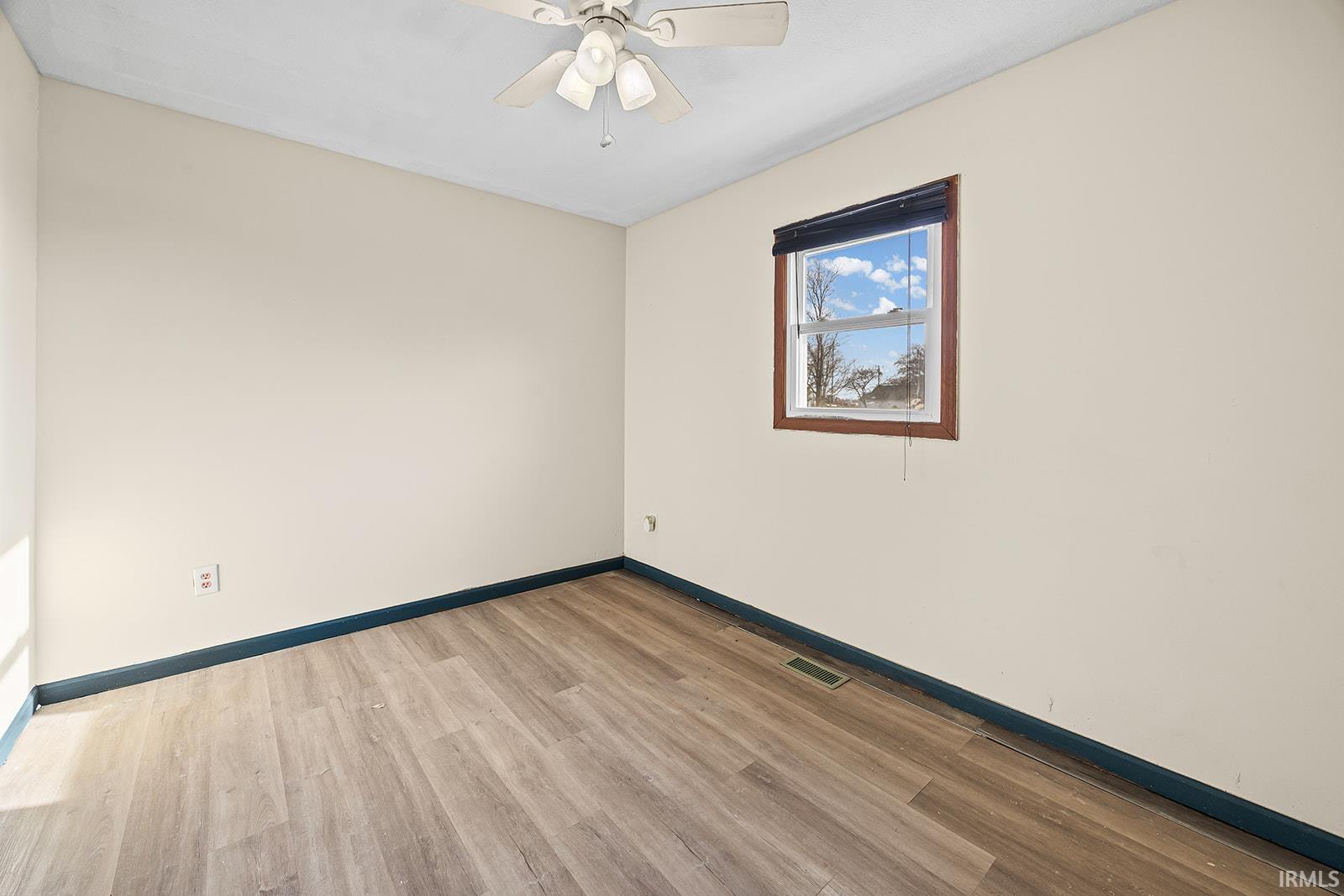 9613 East New Ross Road New Ross, IN 47968 - Photo 12 of 32