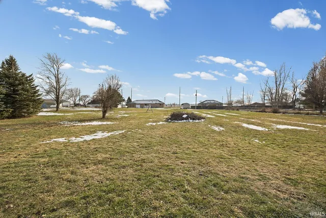 $215,000 | 9613 East New Ross Road, New Ross, IN 47968