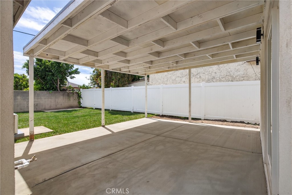 906 West Poplar Street Compton, CA 90220 - Photo 30 of 36