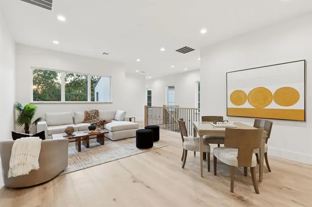 $3,990,000 | 11815 Jamestown Road, Dallas, TX 75230