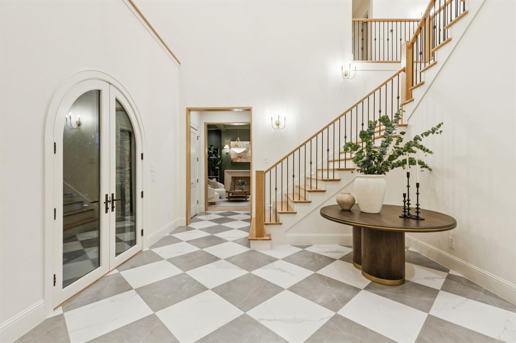 11815 Jamestown Road Dallas, TX 75230 - Photo 27 of 39 a view of entryway with wooden floor