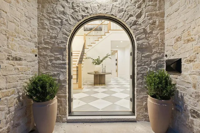 $3,990,000 | 11815 Jamestown Road, Dallas, TX 75230